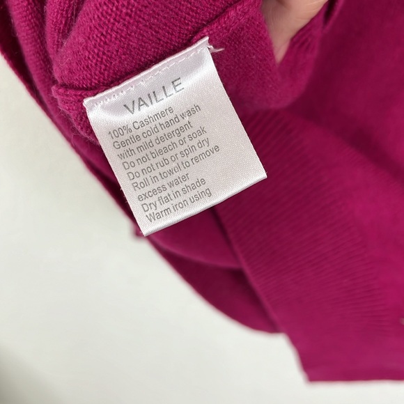Vaille V Neck Cashmere Sweater Logo Jewel Tone - Picture 5 of 6